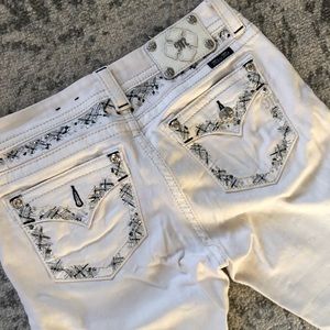 White Miss Me jeans size 29